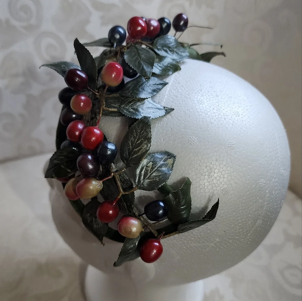 Vintage 1950s Hatnip by Ruth Kamke Berry & Leaf Headband Handcrafted Millinery